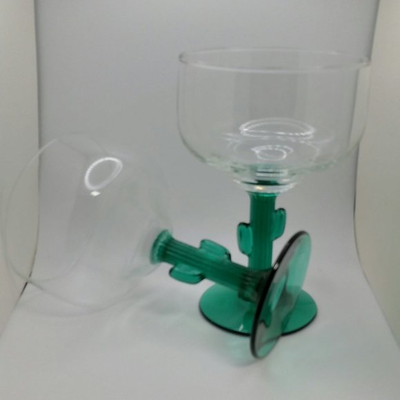 Libbey Cactus Margarita Glasses With Juniper Stem Cactus Stems Coupe Set of 2 - Picture 4 of 10